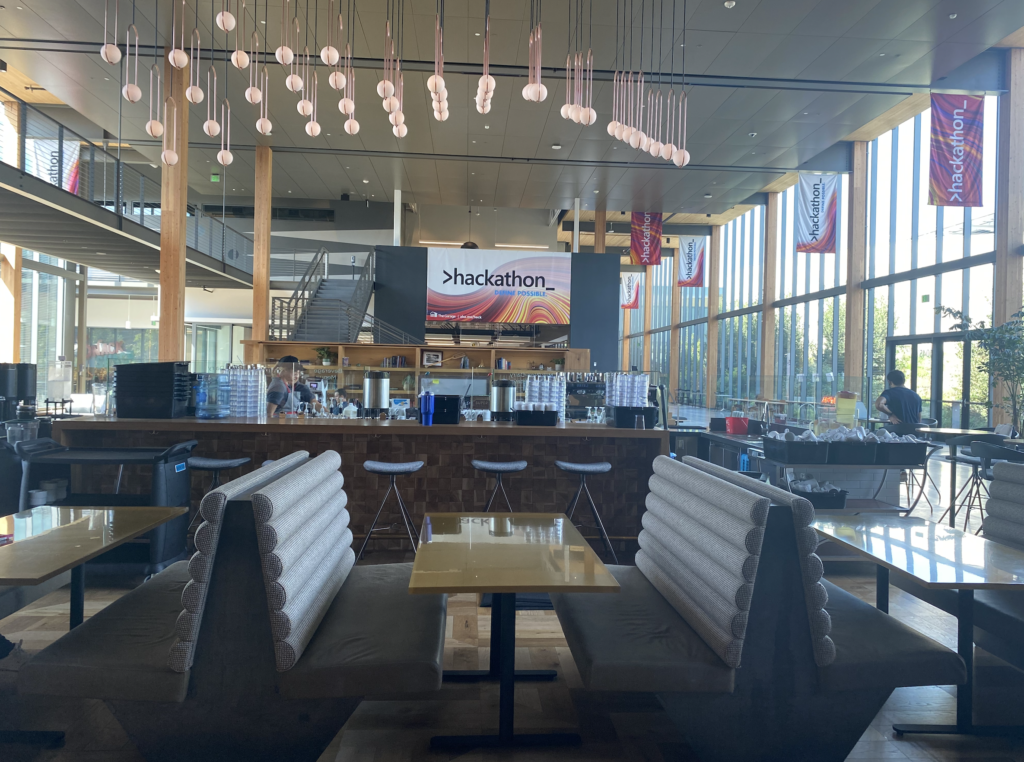 マイクロソフトのカフェ